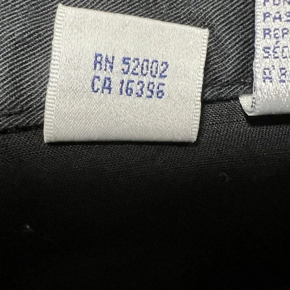 Claiborne Shorts Mens 38 Black Classic Flat Front Casual Chino Pockets Summer - Picture 5 of 7